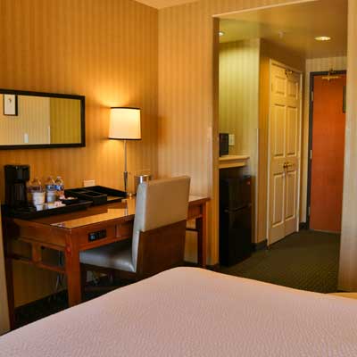 Sweetwater Lodge room amenities
