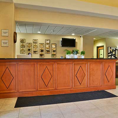Sweetwater Lodge front desk